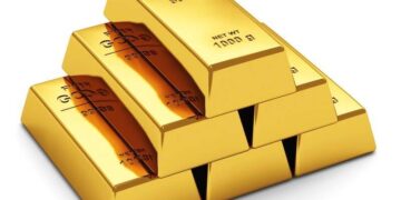 Gold holds surge past $2,000 with record high suddenly in sight