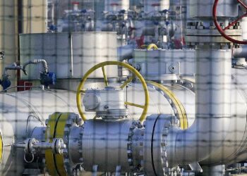 Equinor, Shell and Exxon agree LNG project with Tanzania