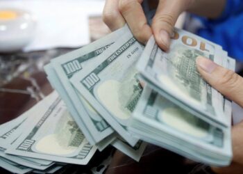 Falling forex putting East Africa economies at risk of default