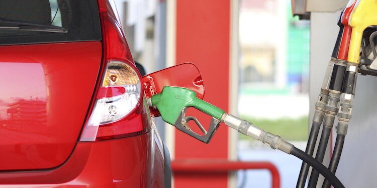 Fuel prices hit record highs on rising dollar woes, price in the world market